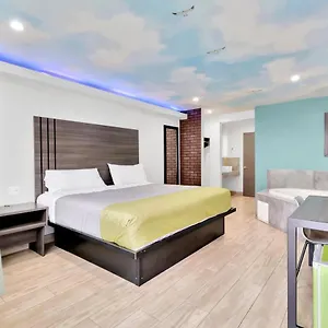 https://exclusivo-inn-and-suites.topanaheimhotels.com